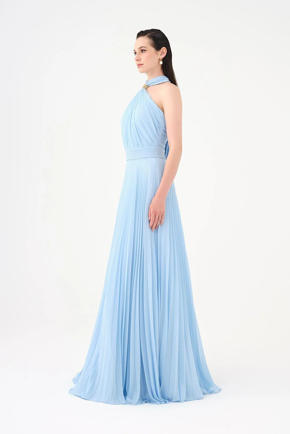 Brooch-Detail Halter Neck Pleated Long Evening Dress