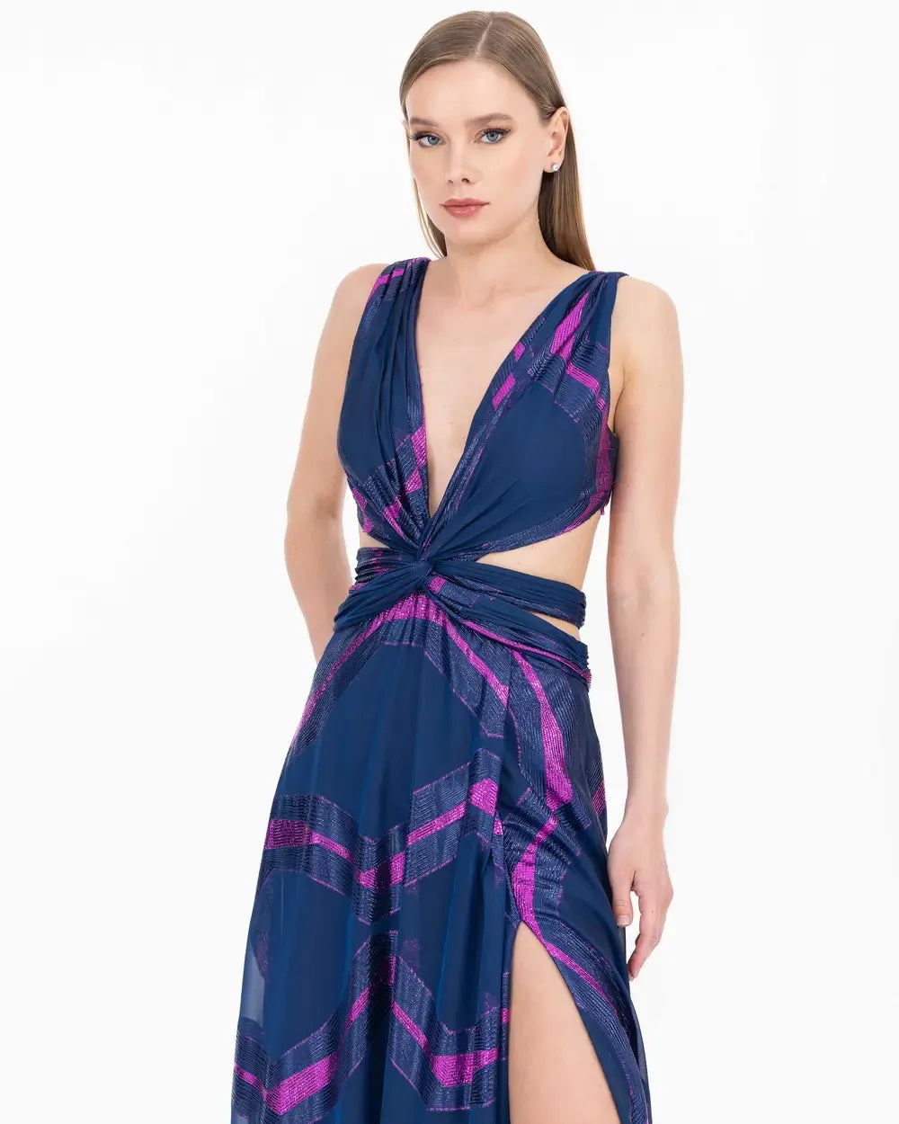 Patterned V-Neck Sleeveless Maxi Evening Dress