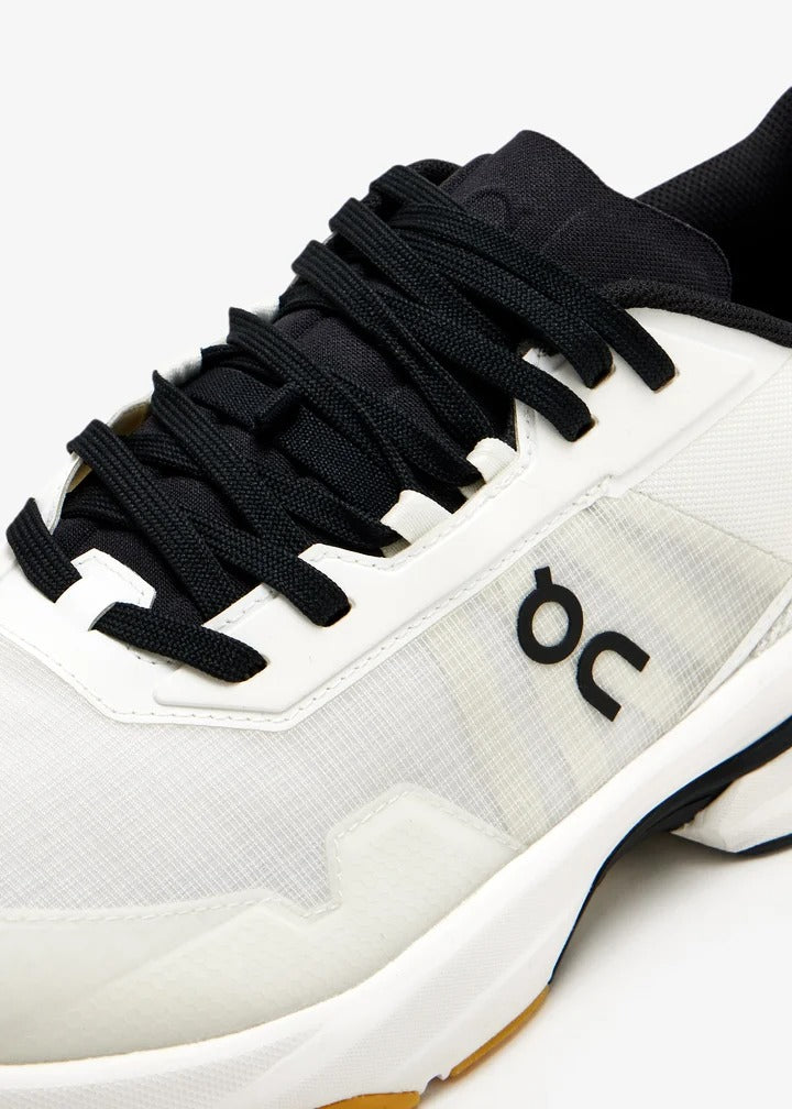 On Cloudpulse Pro – White Fabric