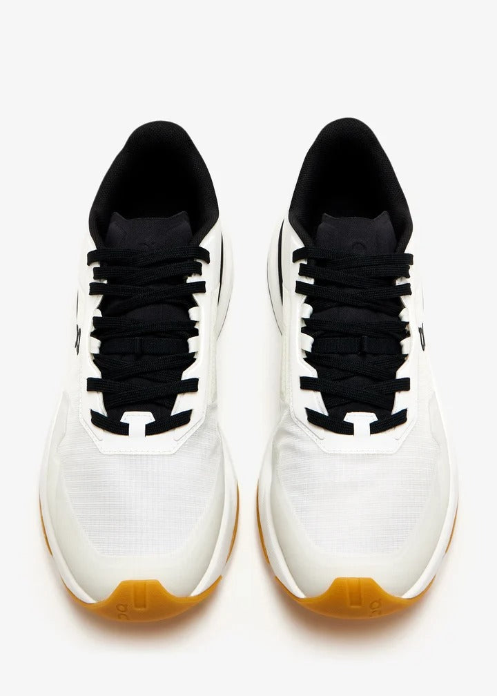 On Cloudpulse Pro – White Fabric